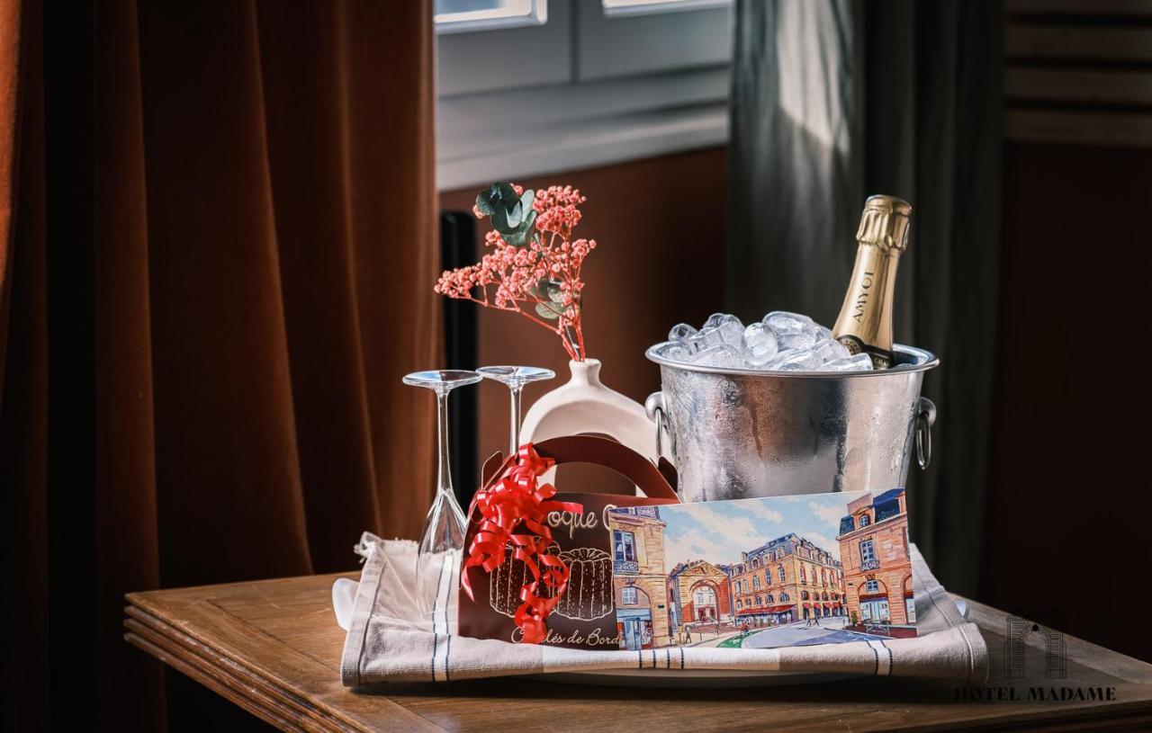 Hotel Madame ボルドー エクステリア 写真